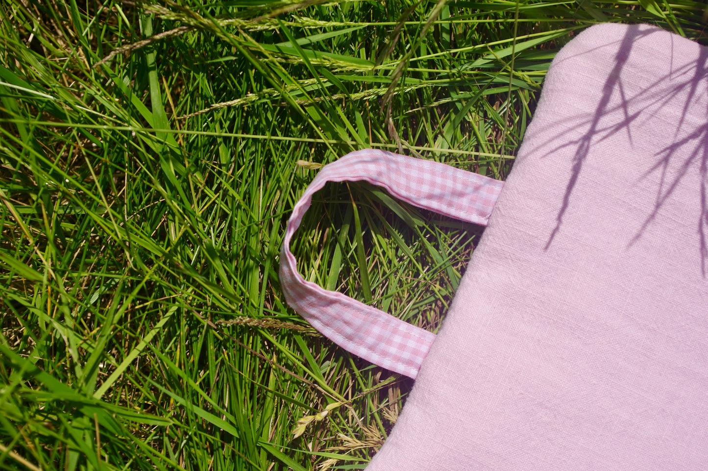 Housse de MacBoolk Air rose pâle lin lavé/vichy