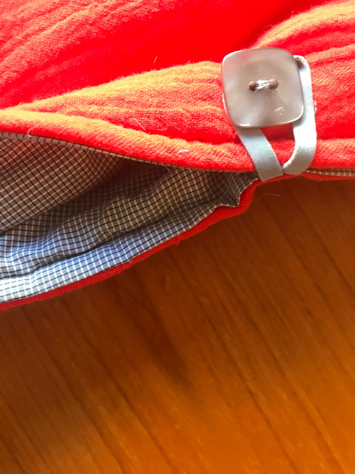 poche à livre bleu orange foncé / mini-carreaux