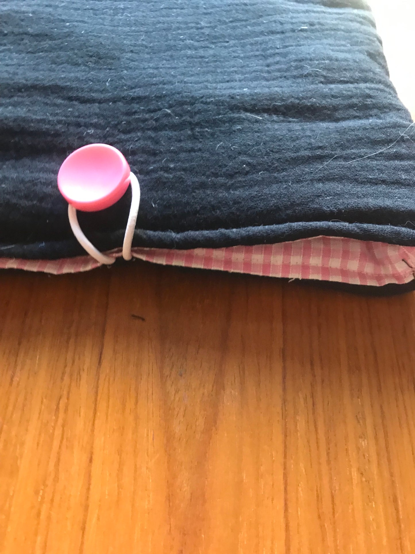 poche à livre noire/vichy rose