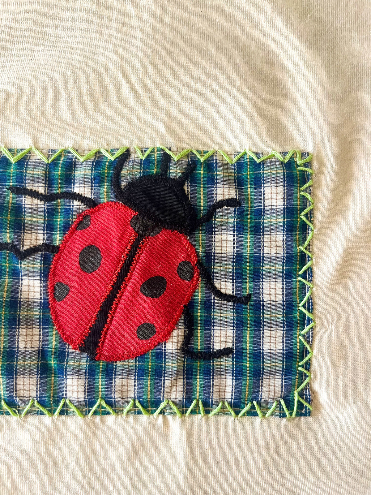 T-shirt Coccinelle Motif artisanal